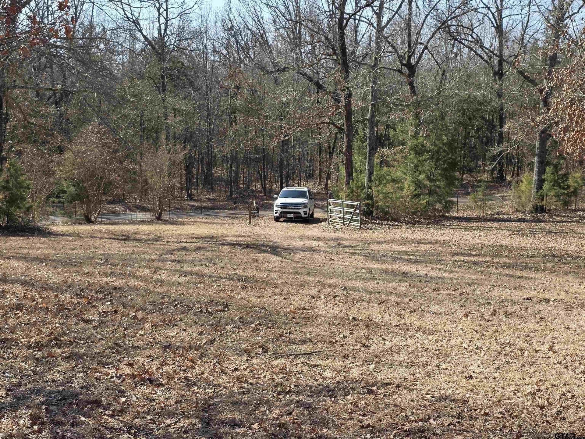 15 acres in Morris County - photo 2