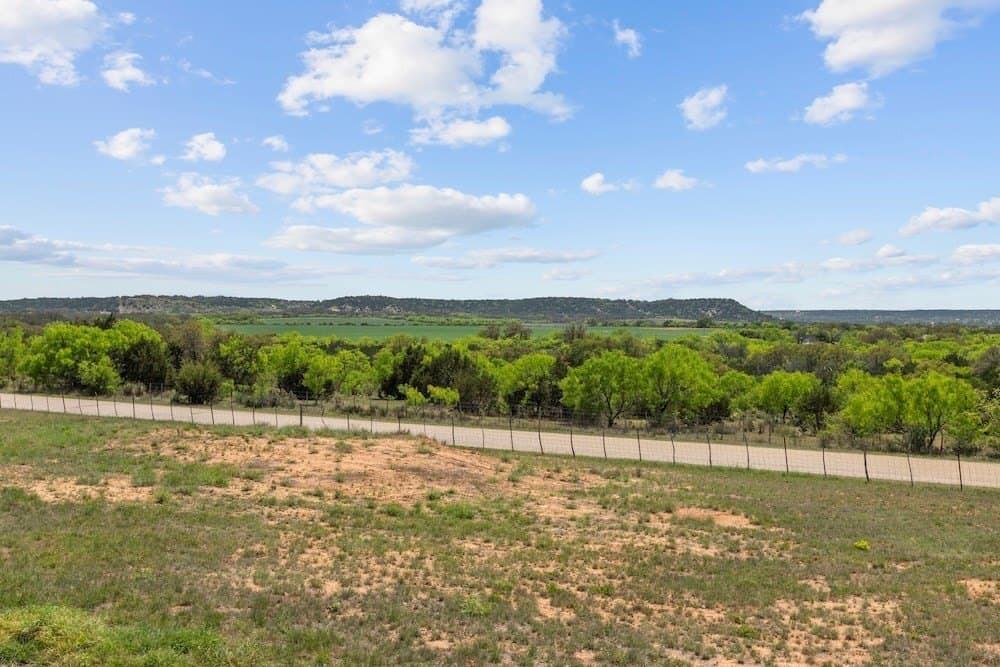 10.1 acres in Gillespie County gallery image 3