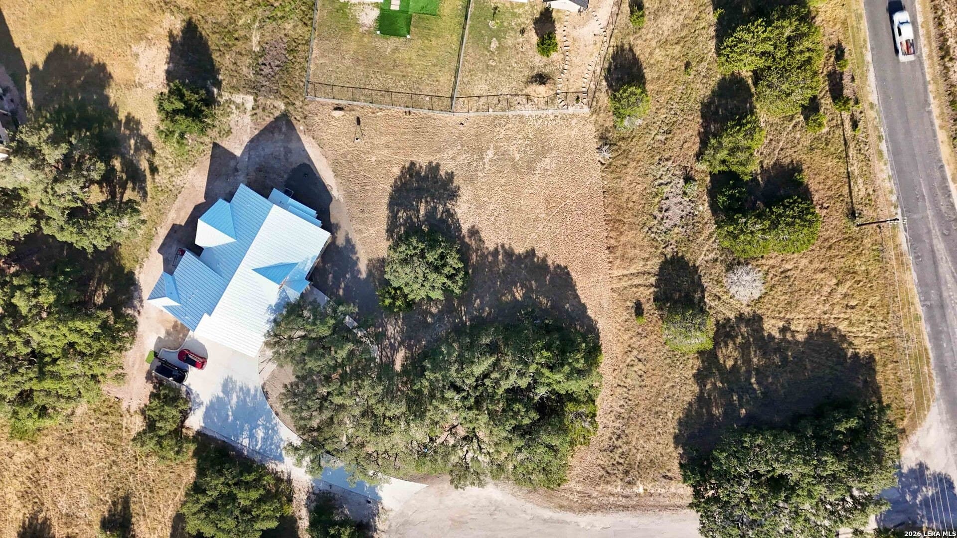 0.33 acres in Blanco County gallery image 3