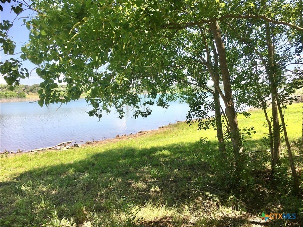 1.19 acres in Comal County - photo 2