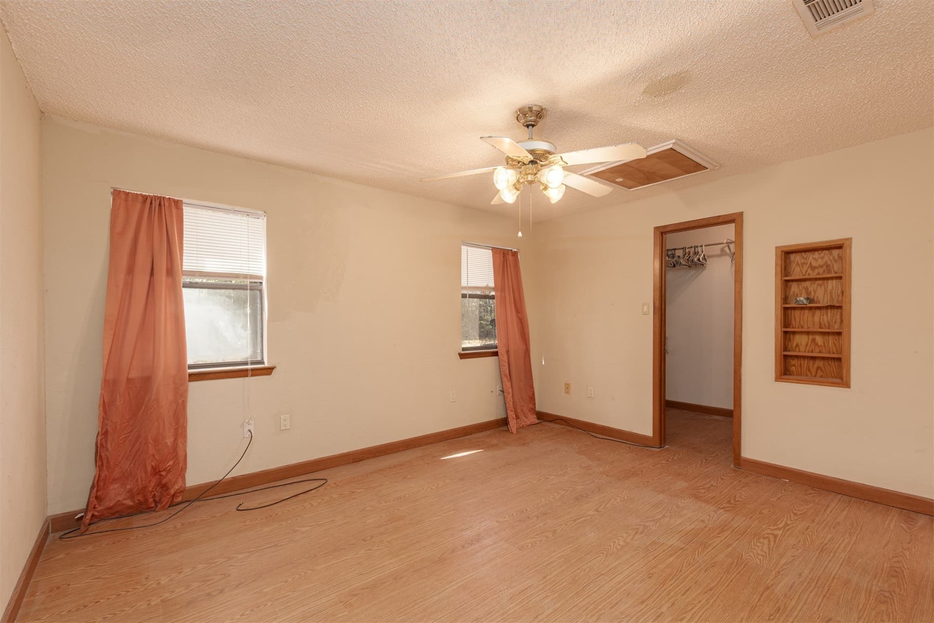 10.69 acres in Rains County - photo 12