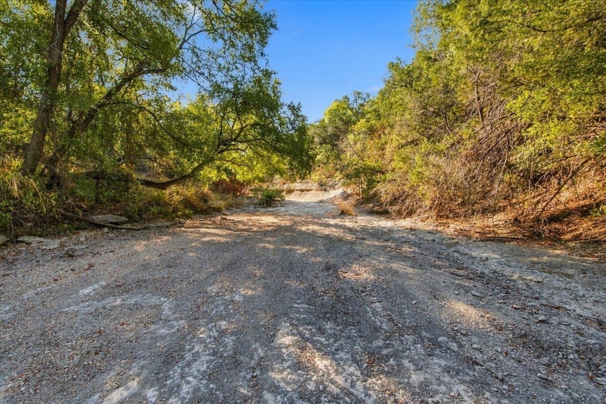 25.92 acres in Bosque County - photo 23