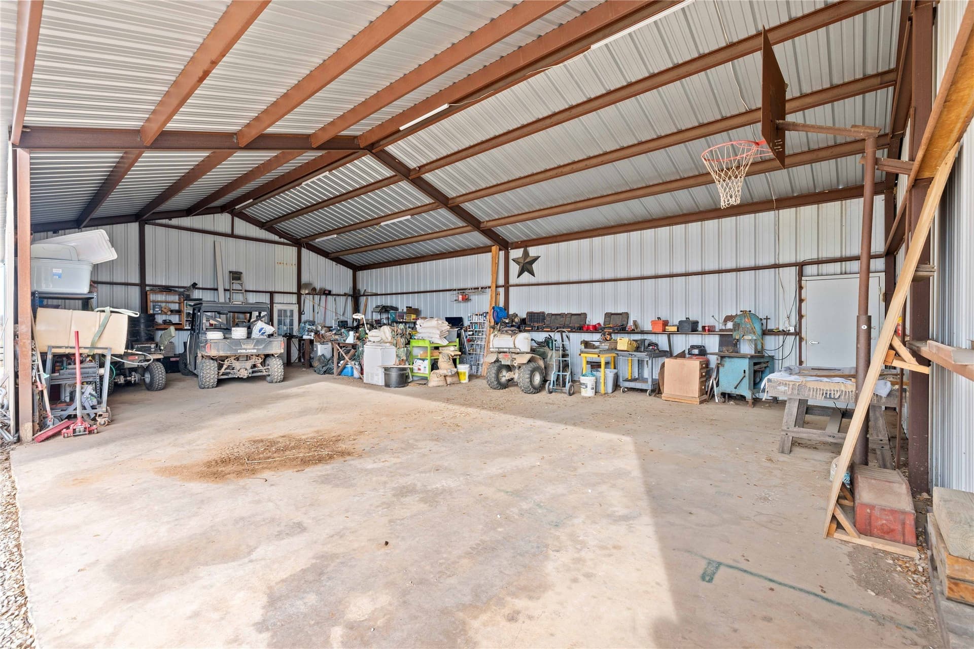284 acres in Coleman County - photo 17