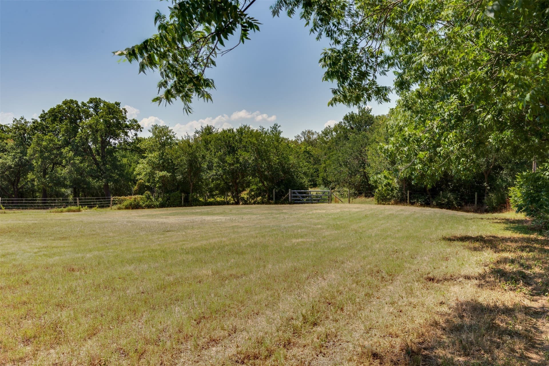 8.93 acres in Tarrant County - photo 17