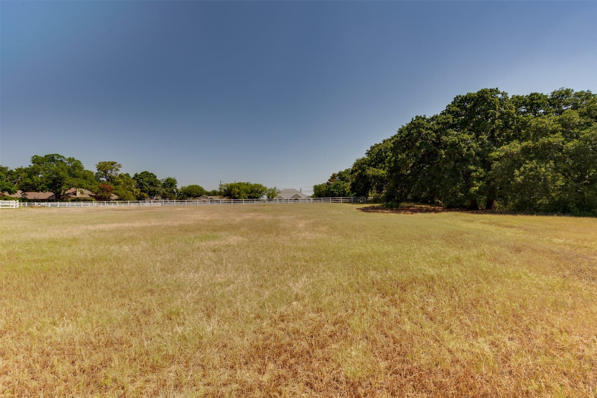 8.93 acres in Tarrant County - photo 6