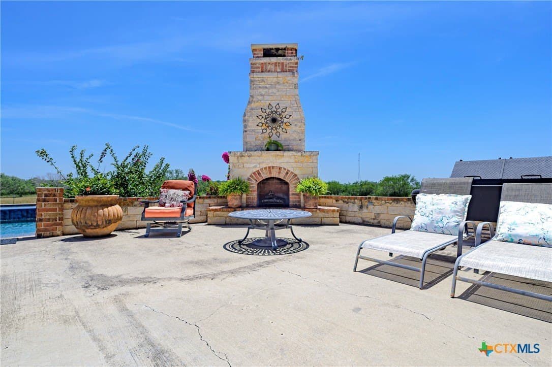 20 acres in Bee County - photo 29