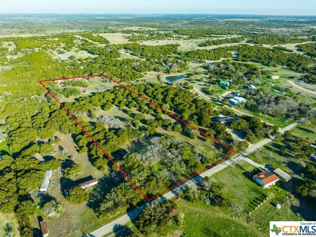 10.96 acres in Burnet County