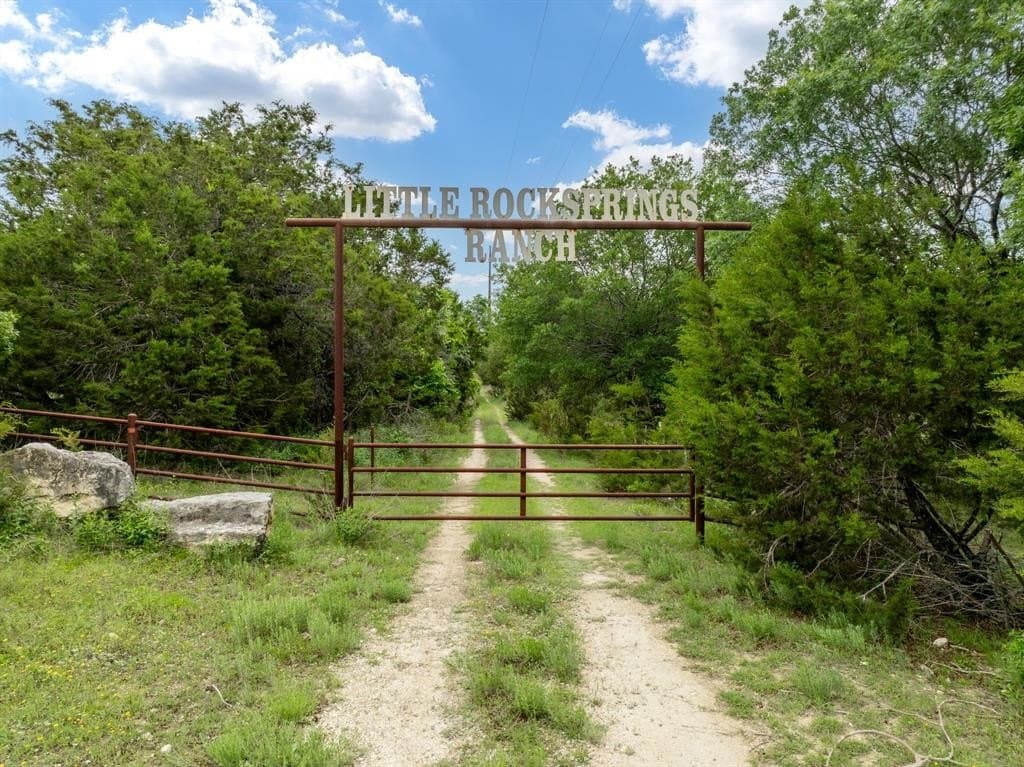 57.63 acres in Bosque County gallery image 3