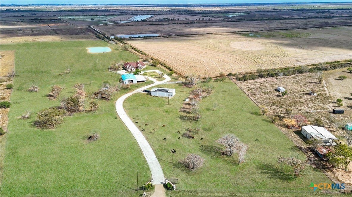16.14 acres in Colorado County - photo 5