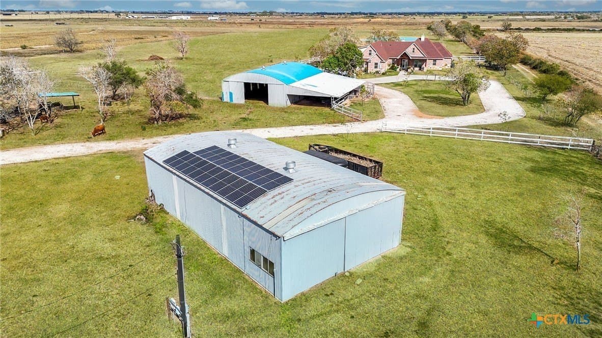 16.14 acres in Colorado County - photo 2