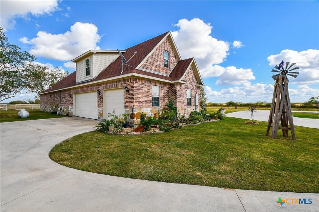 16.14 acres in Colorado County - photo 8