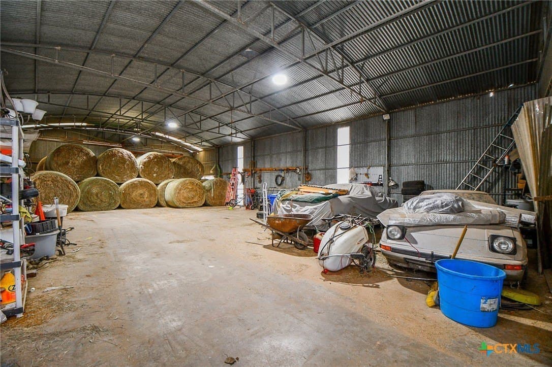 16.14 acres in Colorado County - photo 12