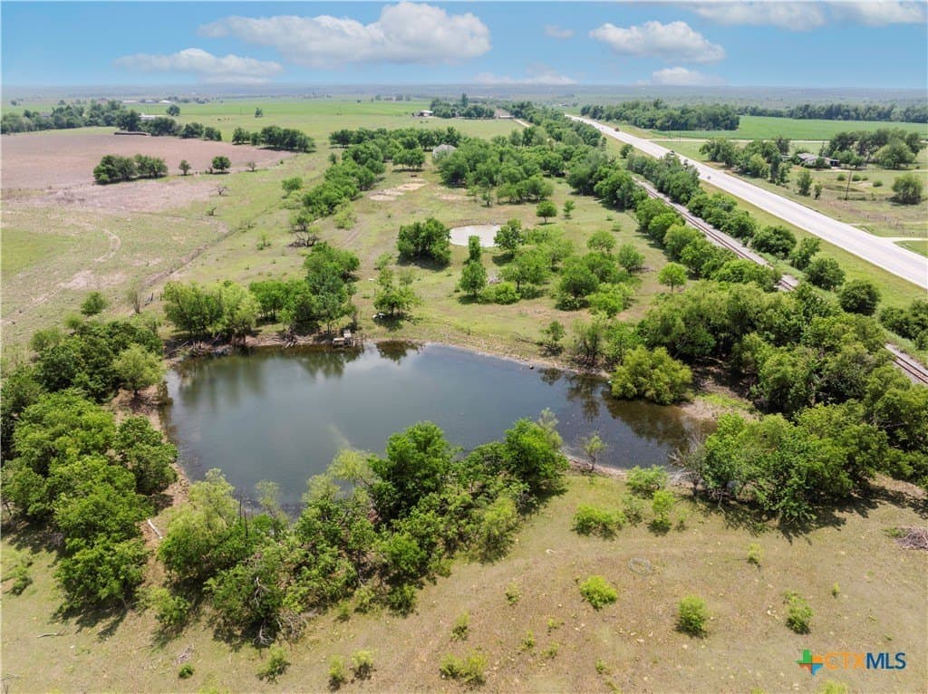 19.32 acres in Williamson County - photo 23