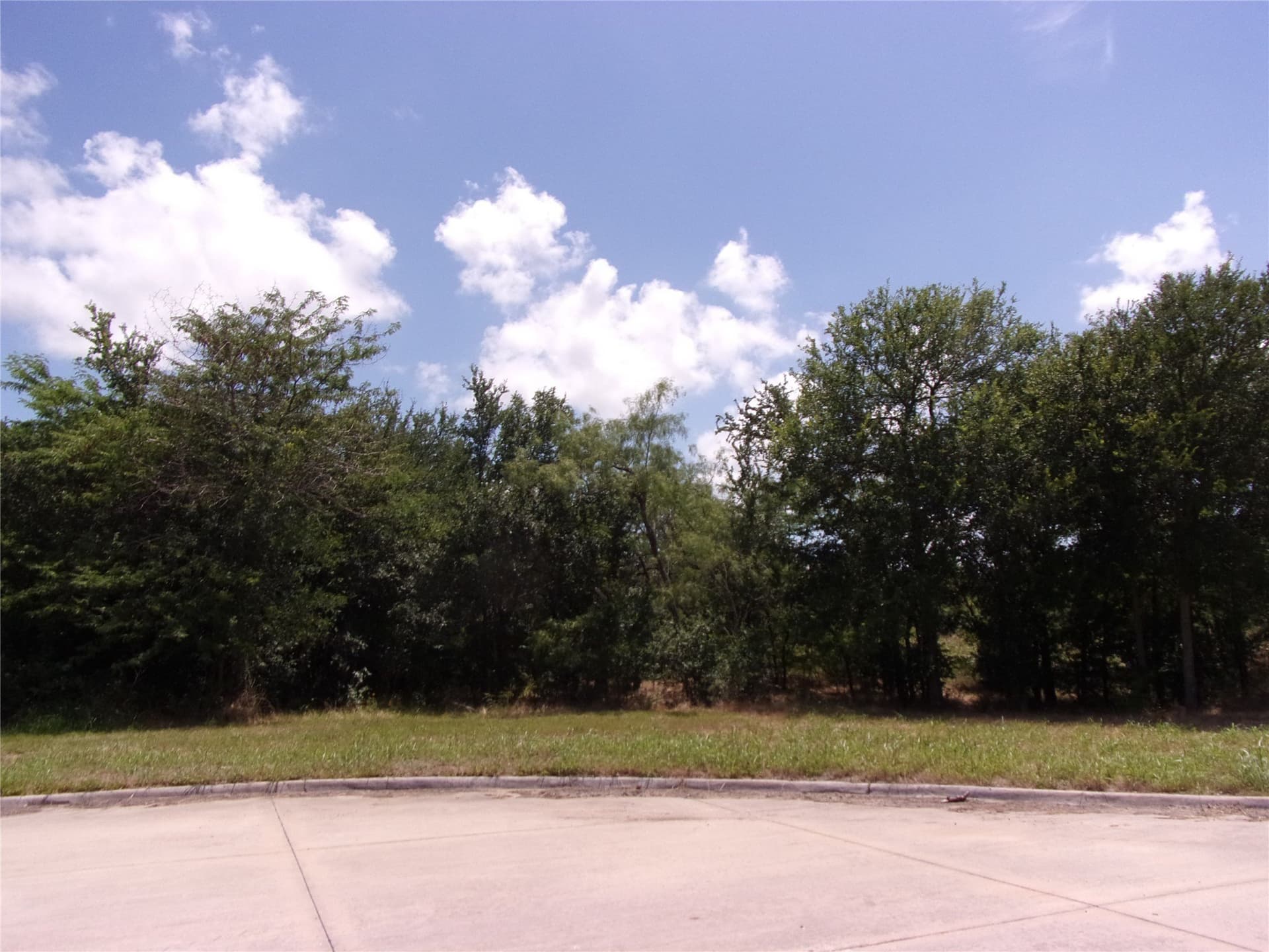 1.03 acres in Hunt County - photo 15