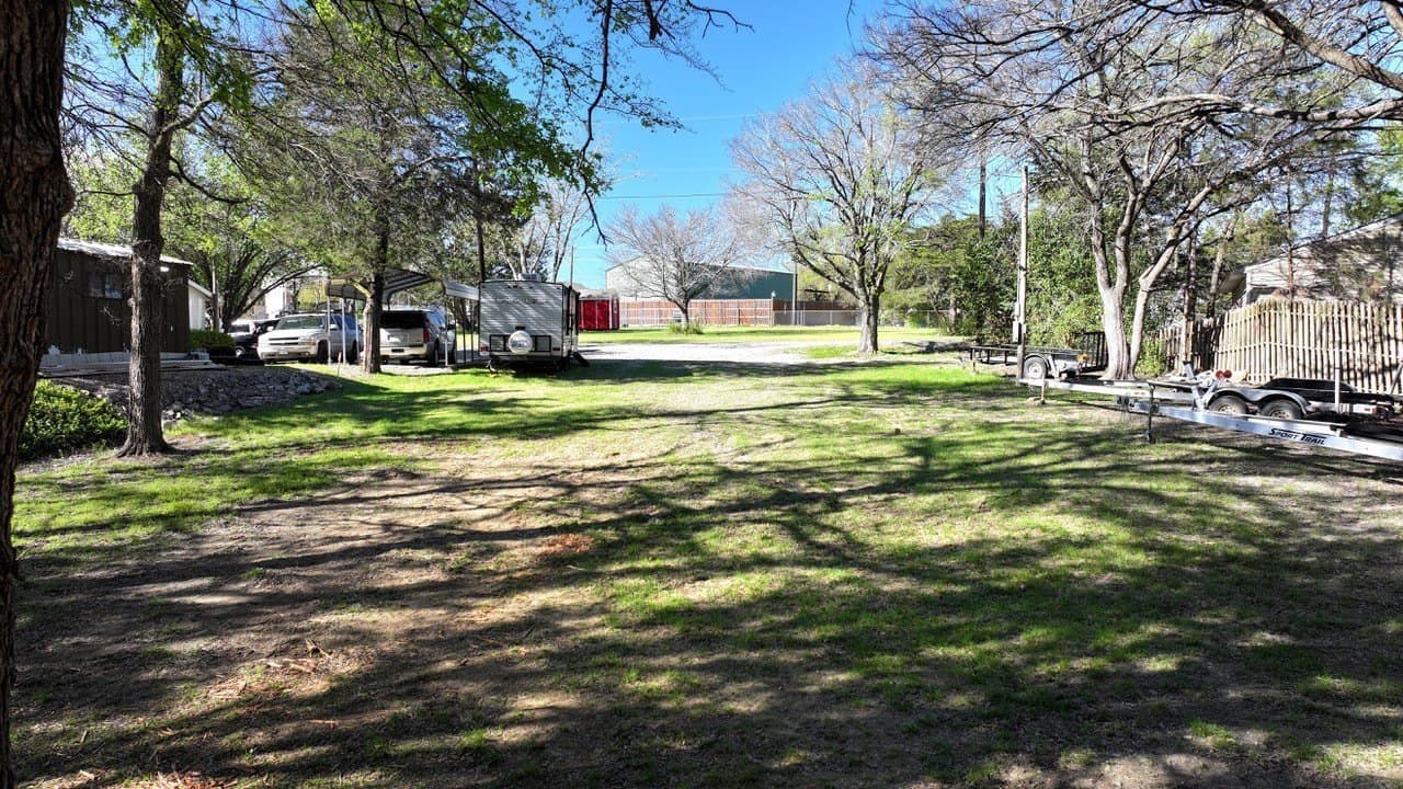 1.06 acres in Grayson County - photo 40