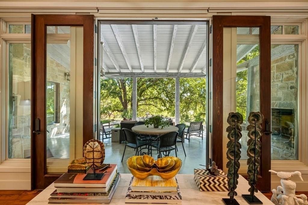 12.08 acres in Gillespie County gallery image 2