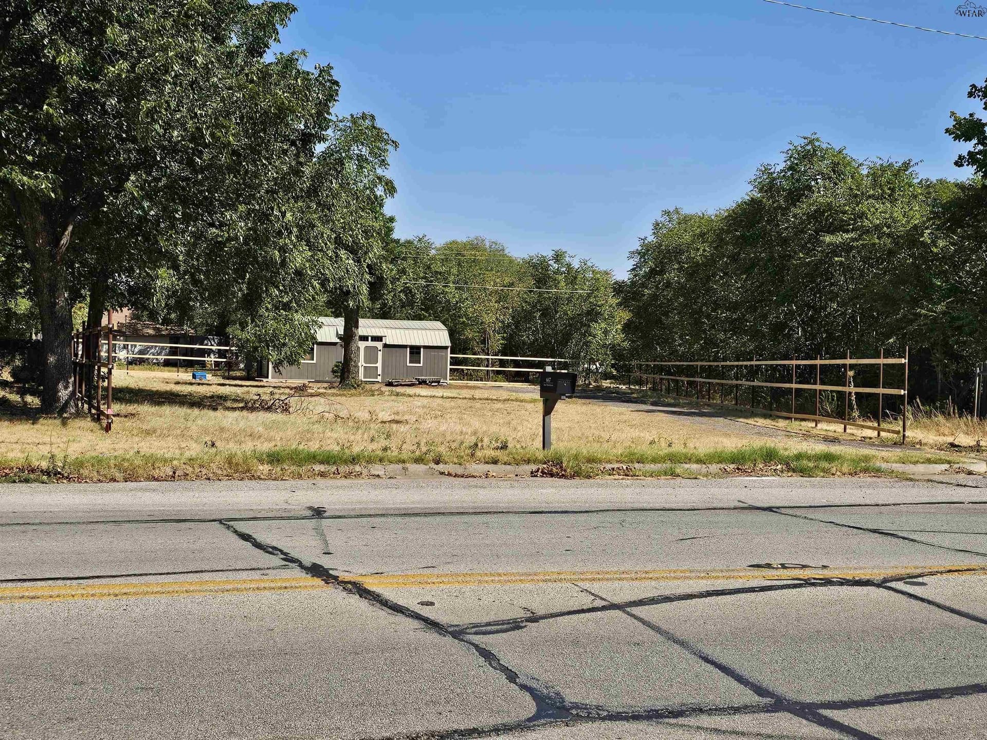 0.29 acres in Wichita County - photo 10