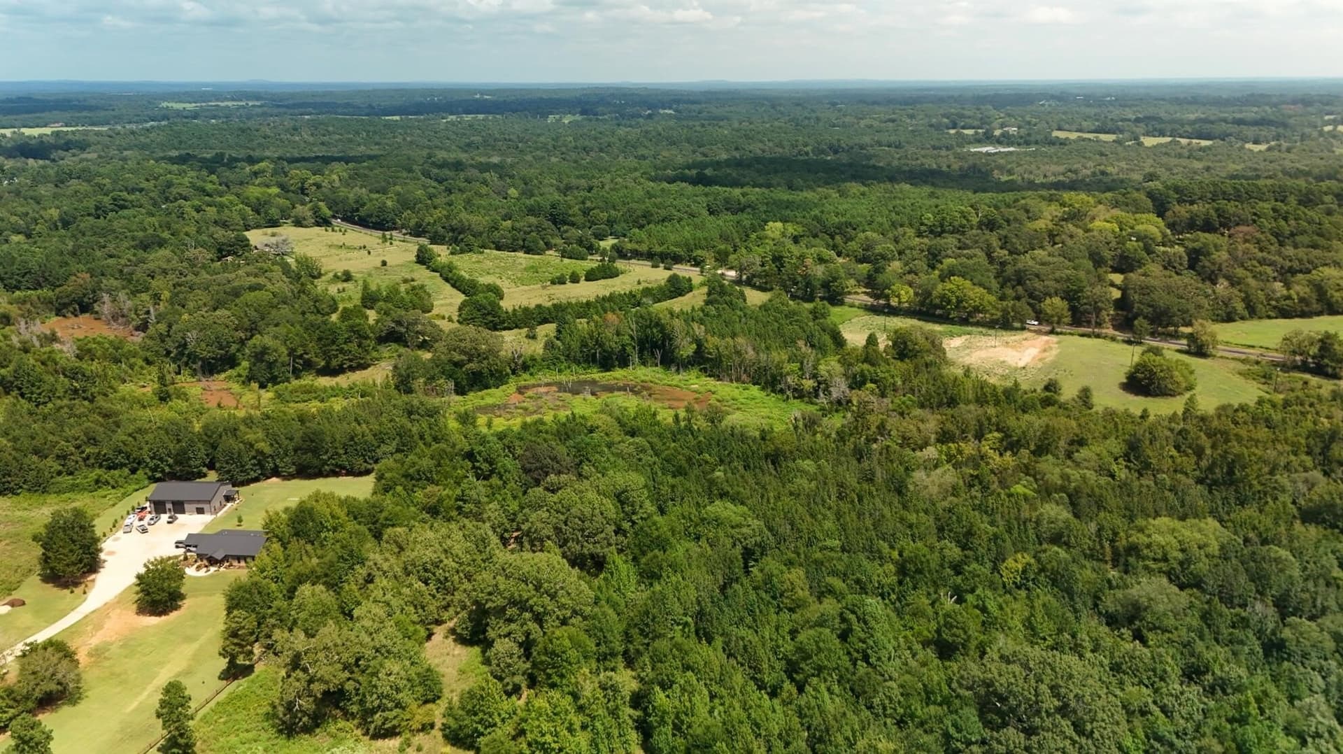 2.61 acres in Smith County gallery image 4