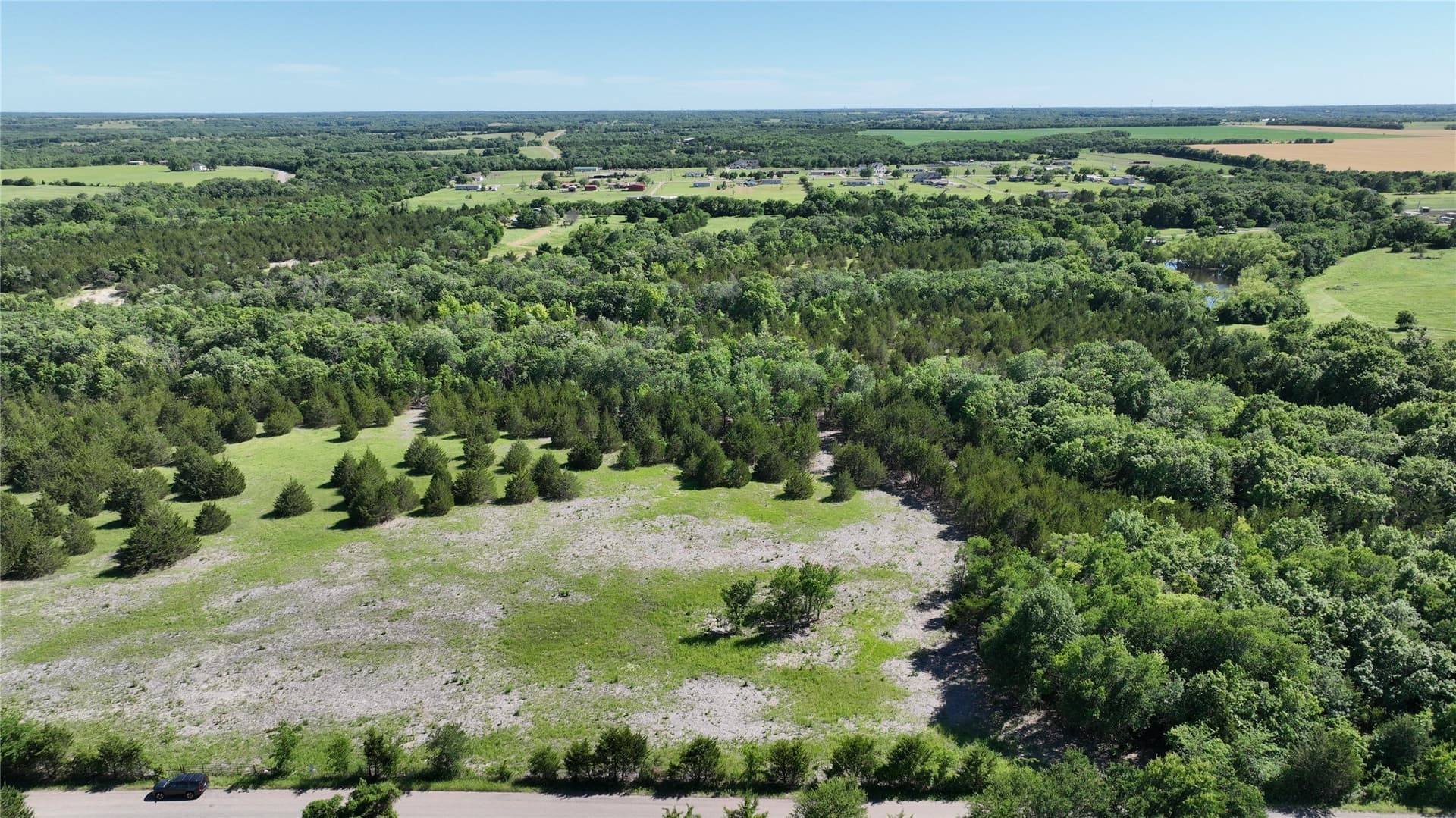 13.3 acres in Grayson County gallery image 3