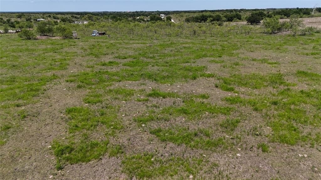 10.02 acres in Hill County gallery image 4