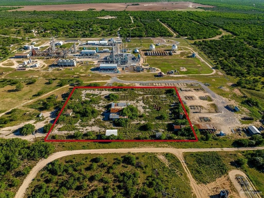 5.71 acres in Starr County gallery image 4