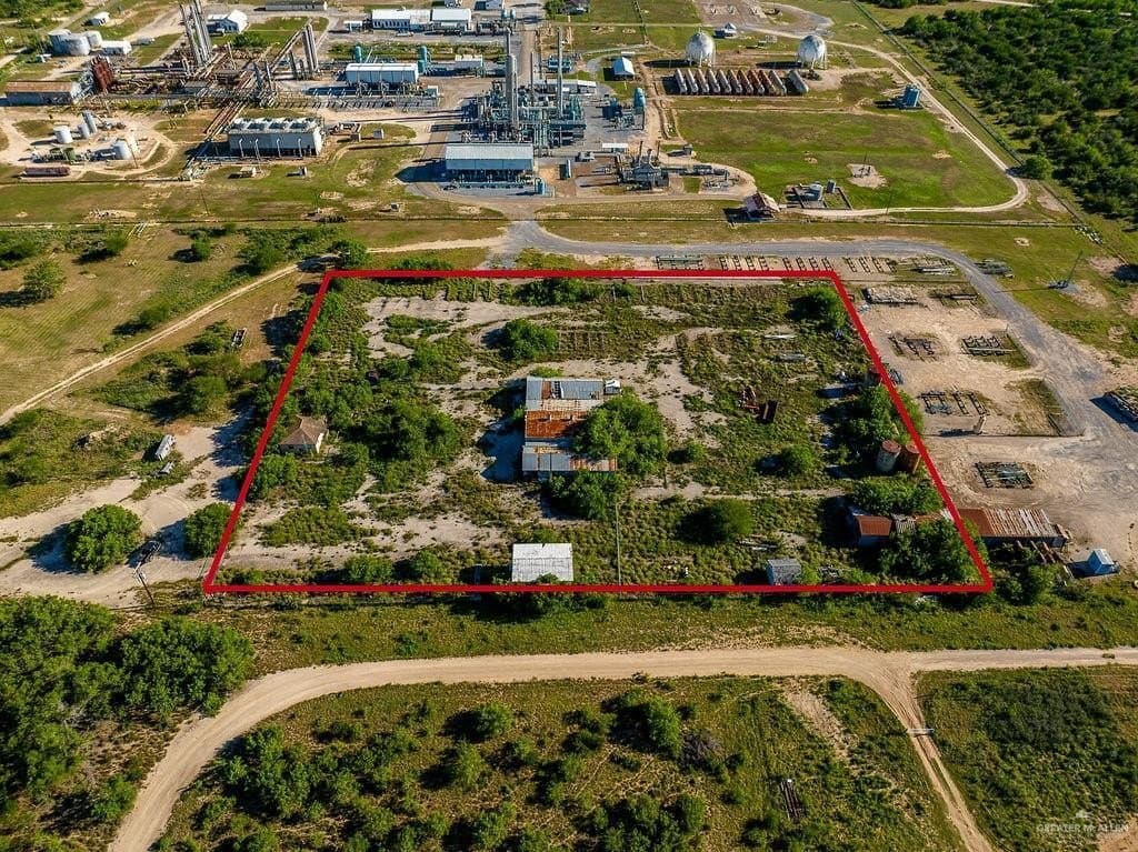 5.71 acres in Starr County gallery image 3