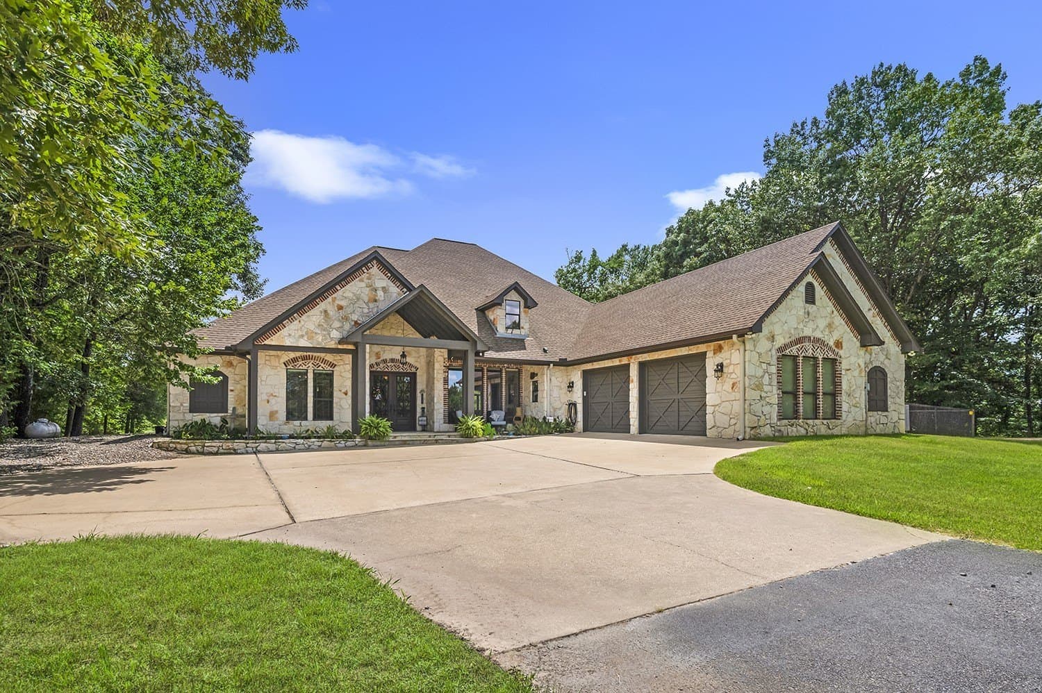 27.48 acres in Henderson County featured view