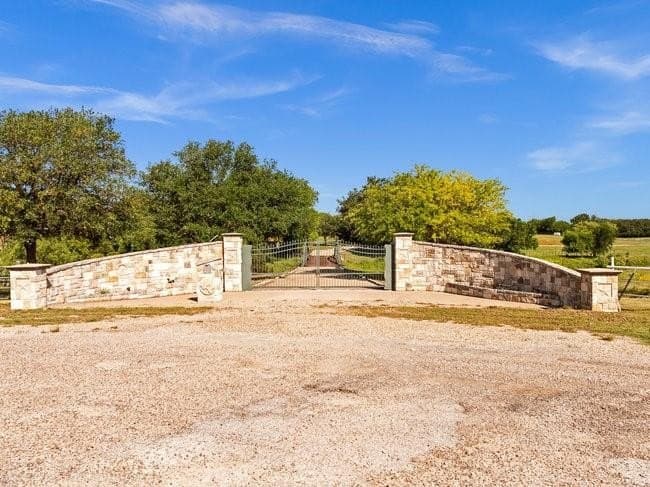 23.1 acres in Parker County