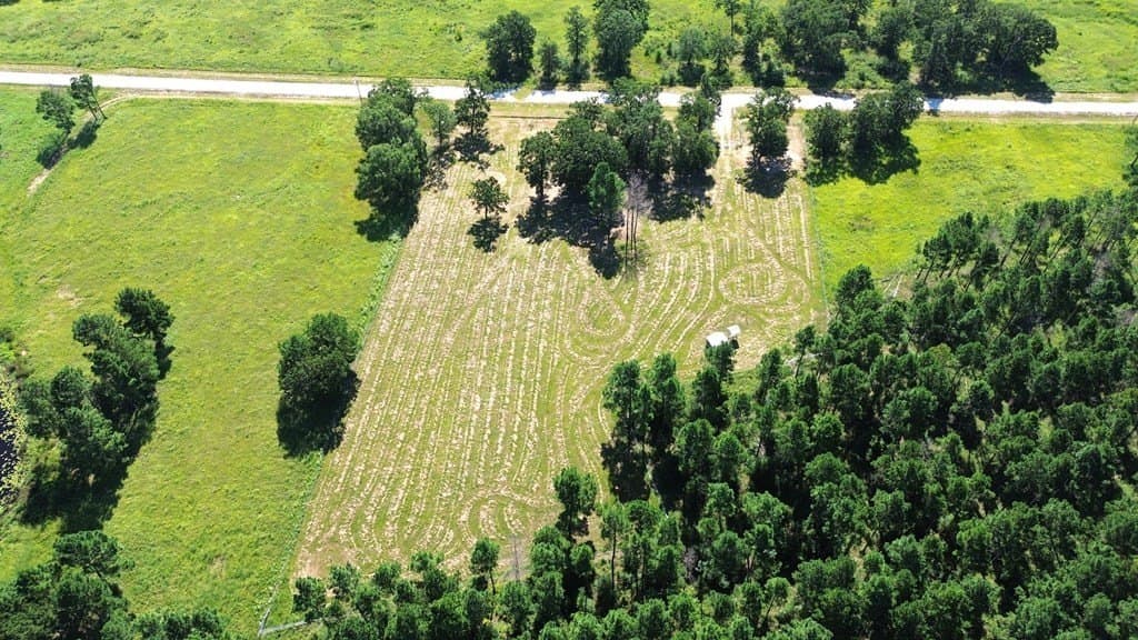 10.01 acres in Texas County gallery image 4