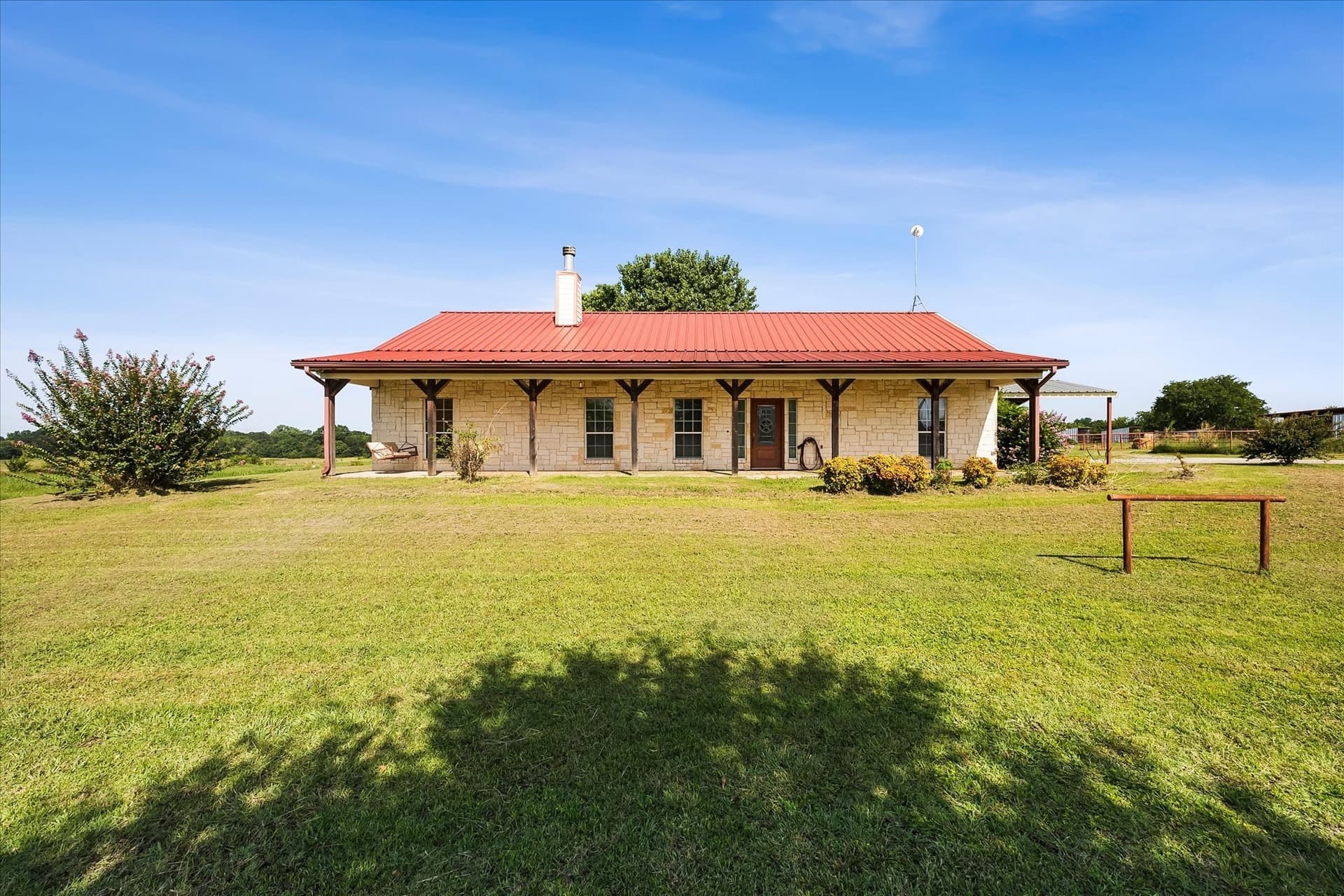 10.97 acres in Hunt County featured view