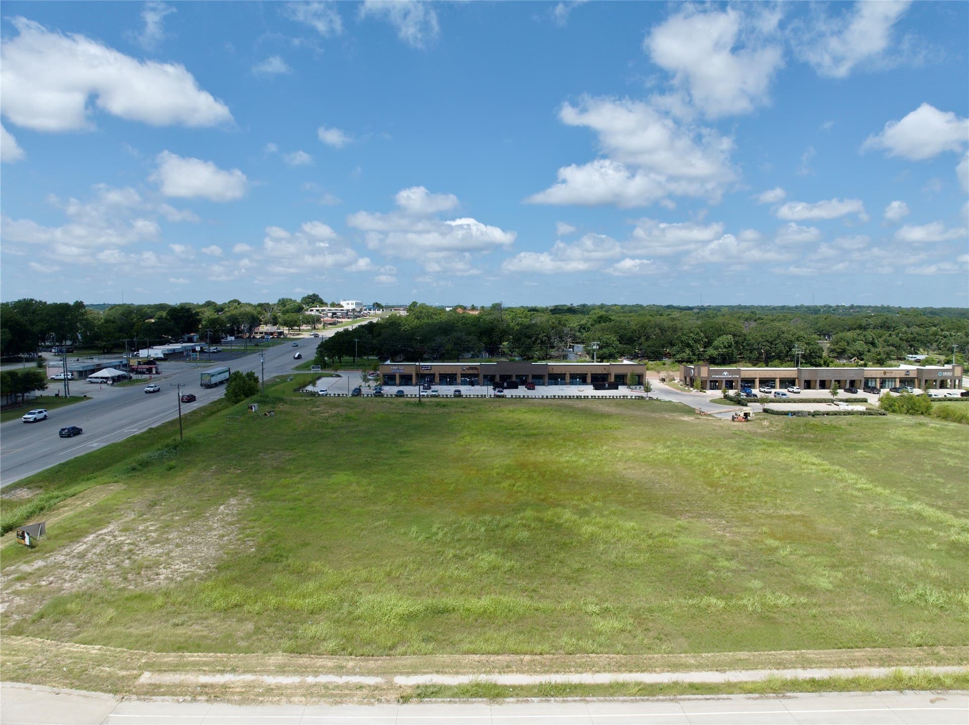 1.95 acres in Parker County gallery image 2