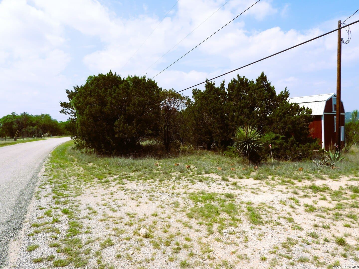 5 acres in Bandera County - photo 12