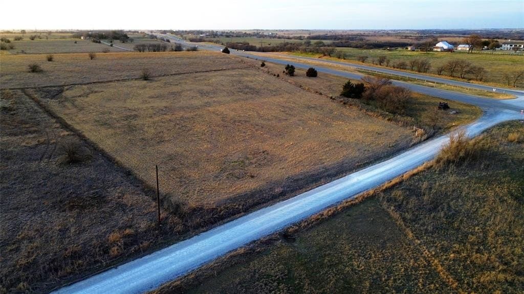 3.71 acres in Cooke County gallery image 2