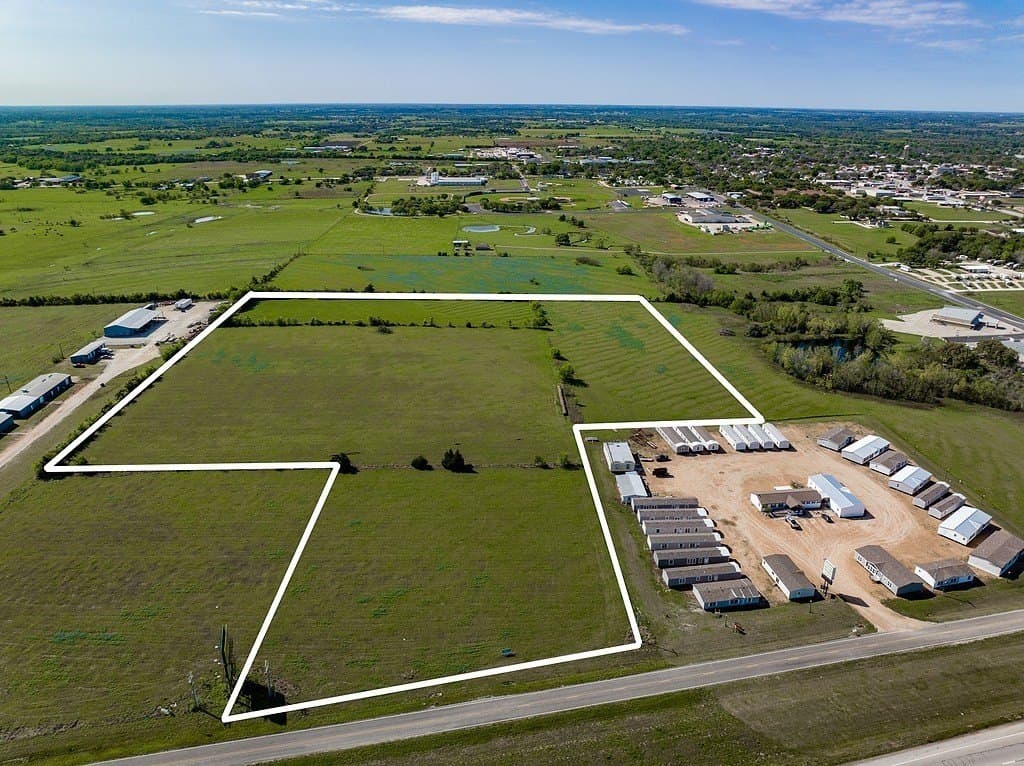 22.55 acres in Fayette County - photo 2