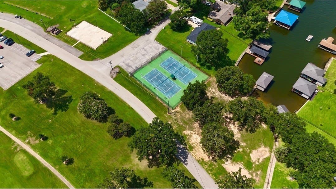 0.63 acres in Smith County - photo 7