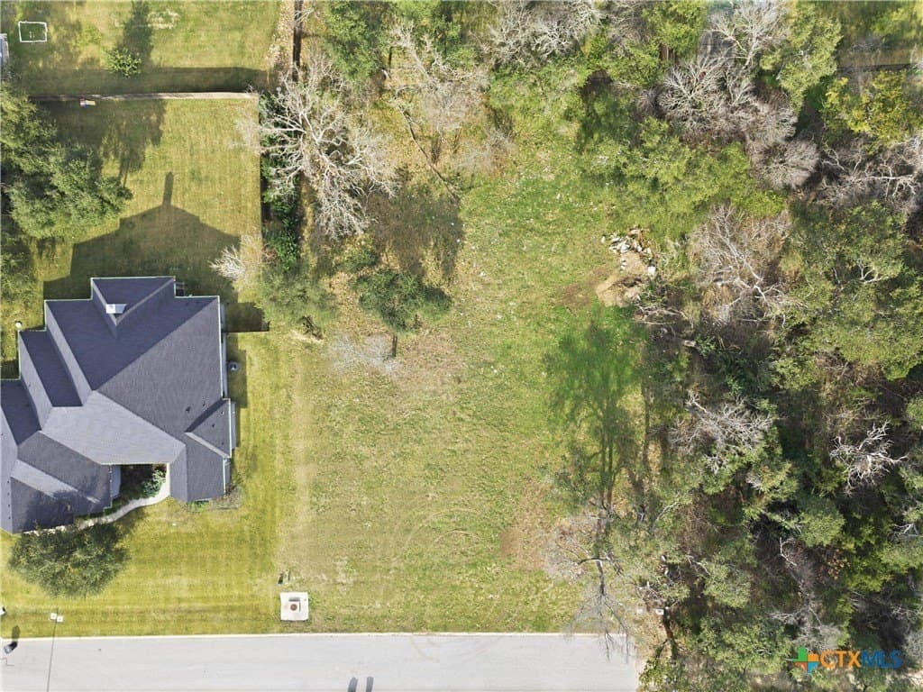 0.55 acres in Bell County - photo 12