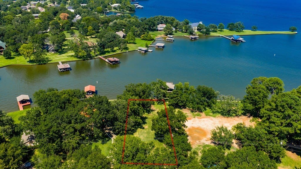 0.2 acres in Henderson County - photo 3