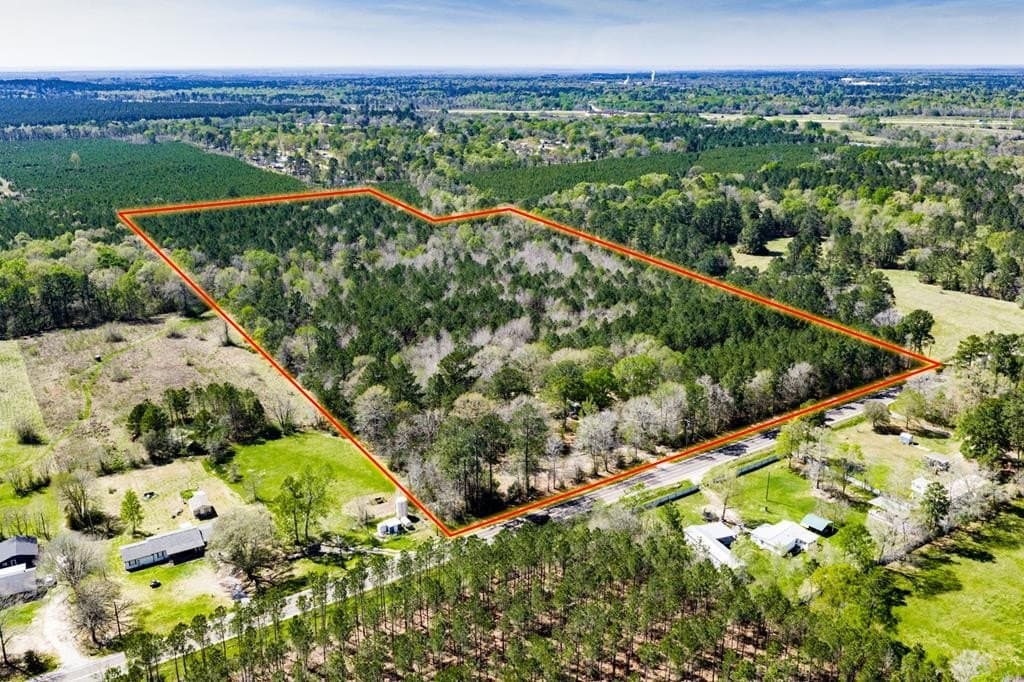 28.25 acres in Texas County