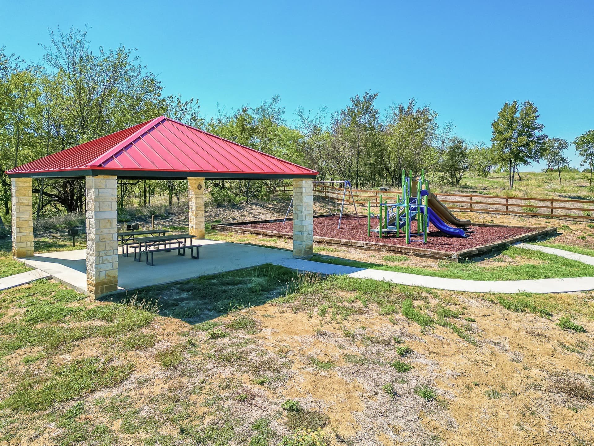 1.06 acres in Navarro County - photo 8