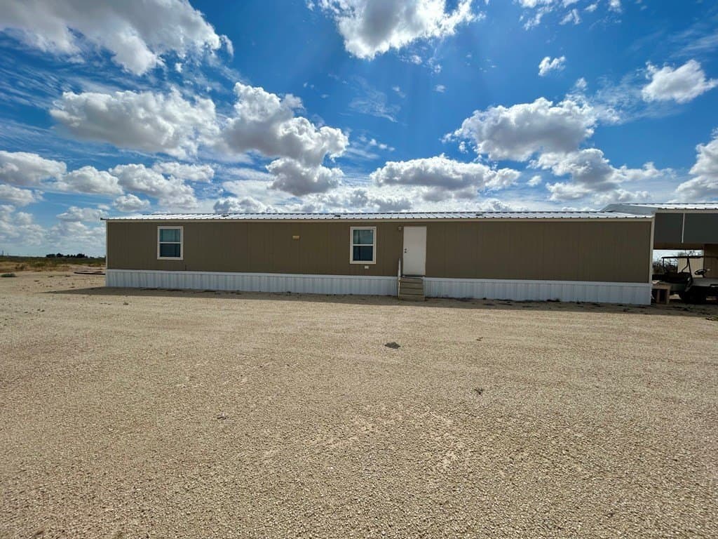 37 acres in Pecos County gallery image 2