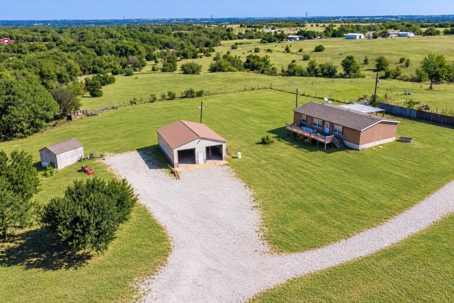 10.62 acres in Wise County - photo 2