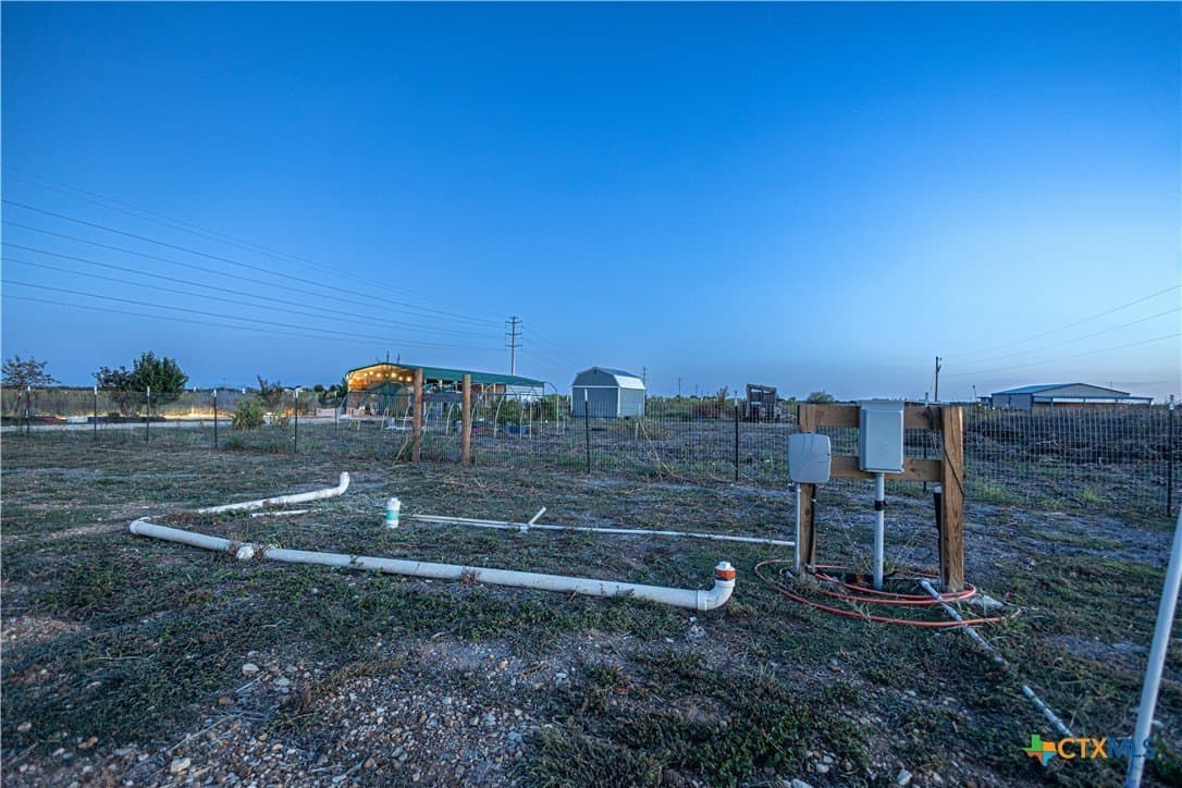 10.04 acres in Guadalupe County