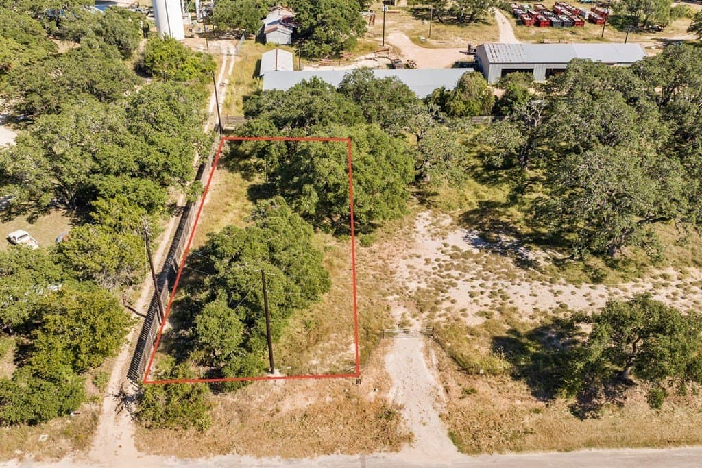 0.51 acres in Blanco County - photo 6