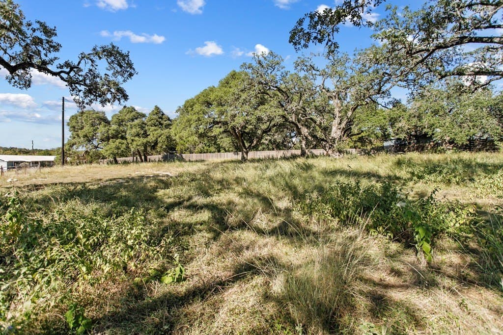 0.51 acres in Blanco County gallery image 4