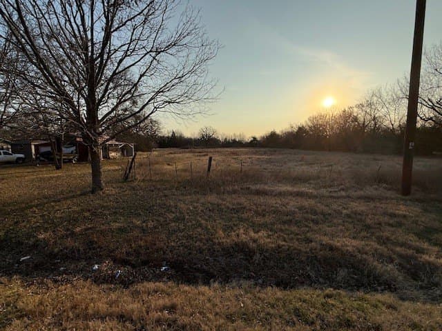 3.5 acres in Lamar County - photo 2