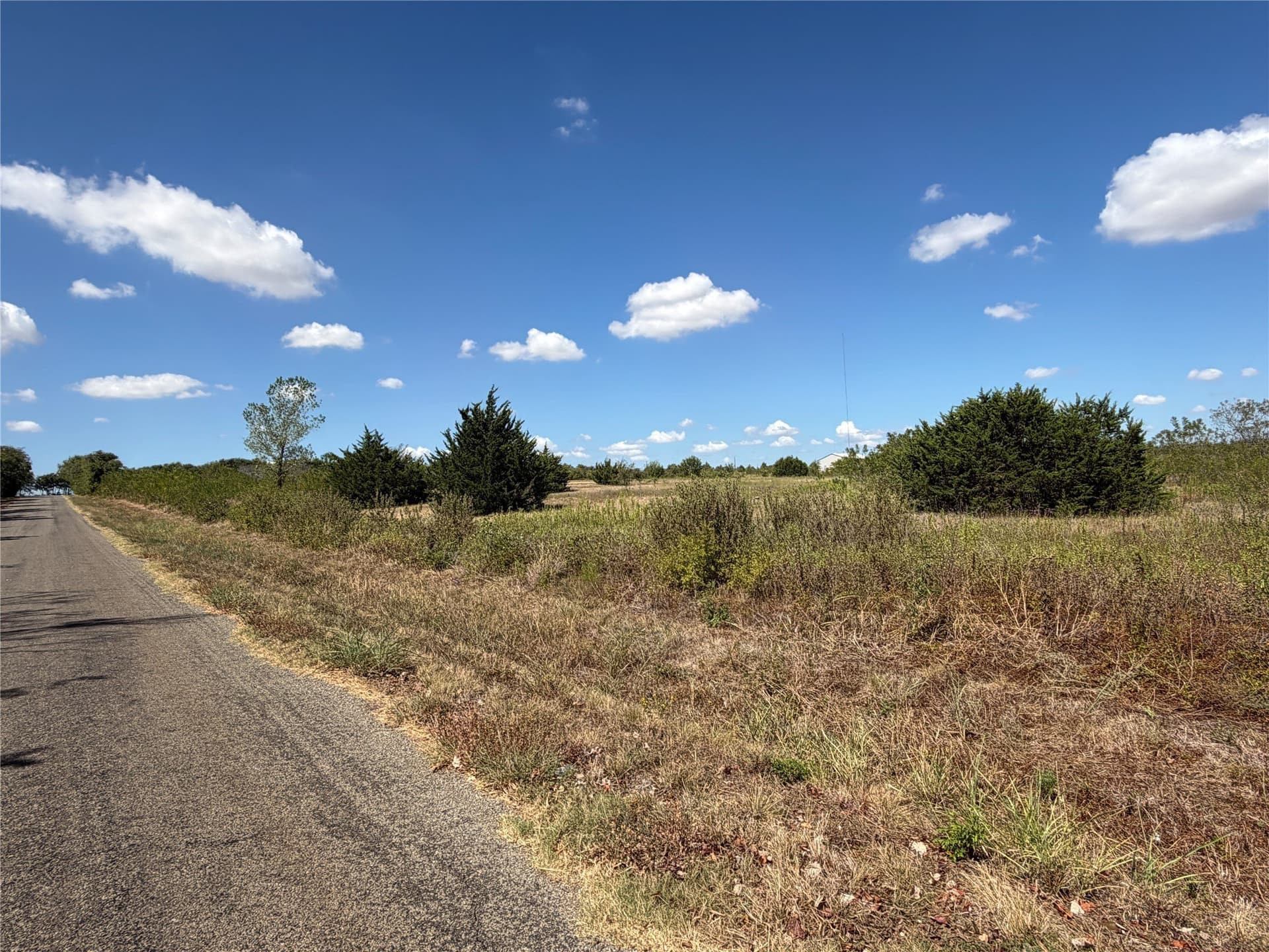 3 acres in McLennan County - photo 3