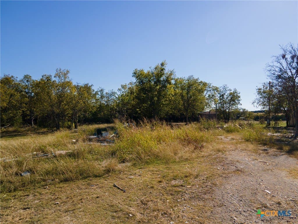 5.06 acres in Lampasas County gallery image 4