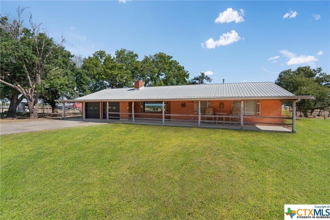 10 acres in Milam County gallery image 4