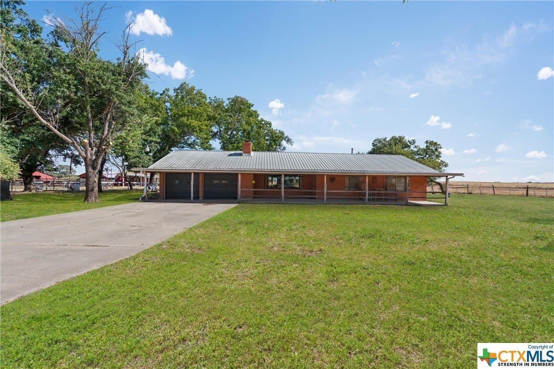 10 acres in Milam County gallery image 3