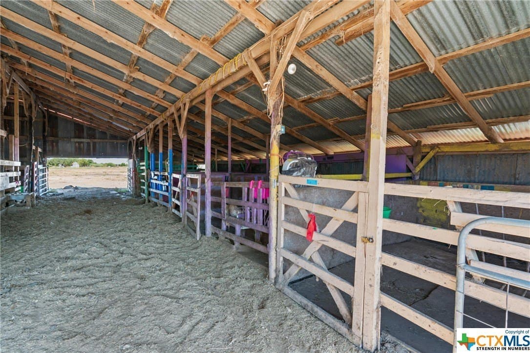 10 acres in Milam County - photo 17